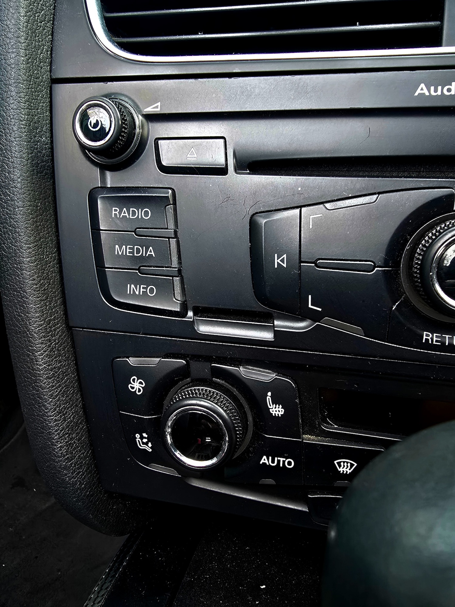 Used Audi A5 2010 for sale - 77892054: Photo 29