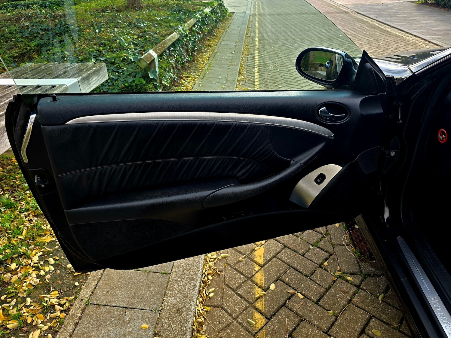 Used Mercedes-Benz CLK 2009 for sale - 76525830: Photo 18