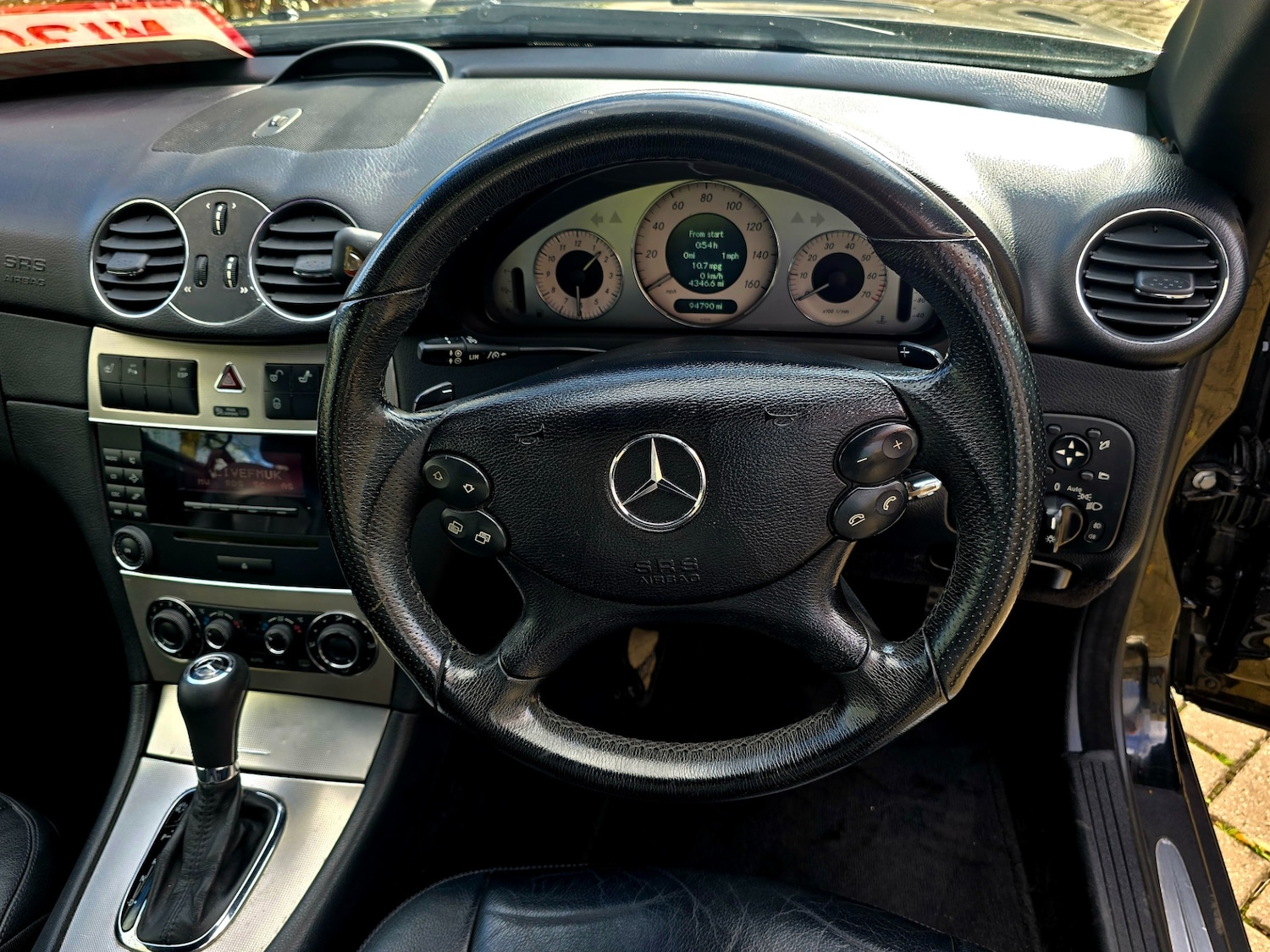 Used Mercedes-Benz CLK 2009 for sale - 76525830: Photo 25