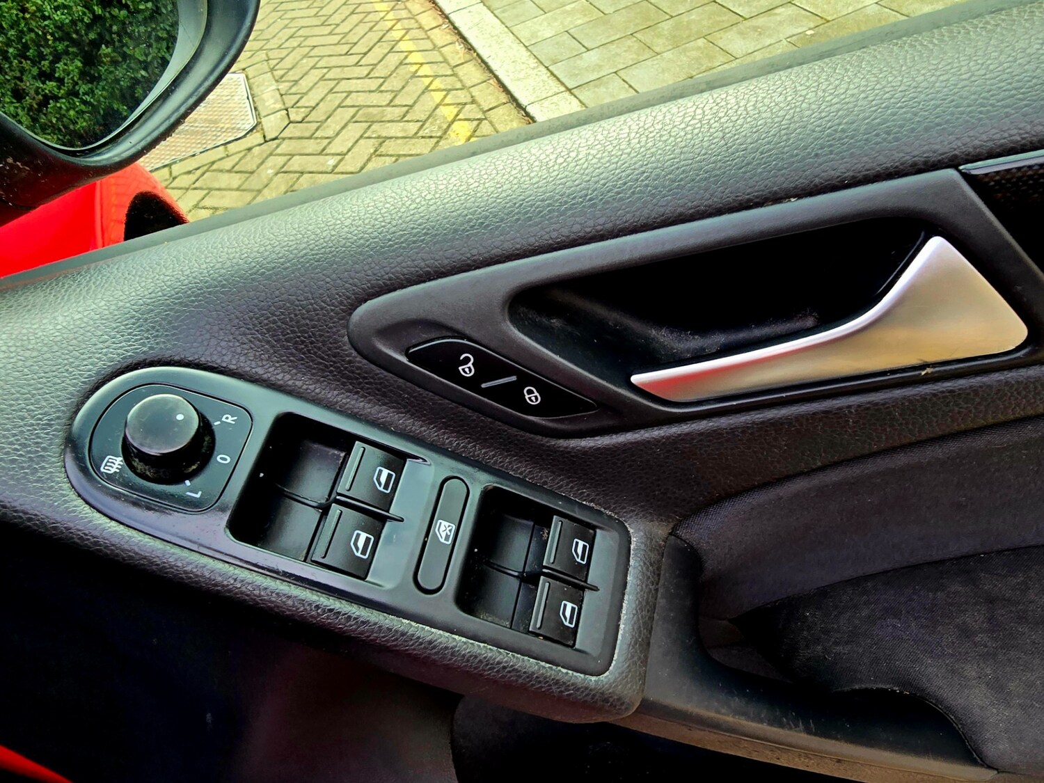 Used Volkswagen Golf 2011 for sale - 77478488: Photo 30