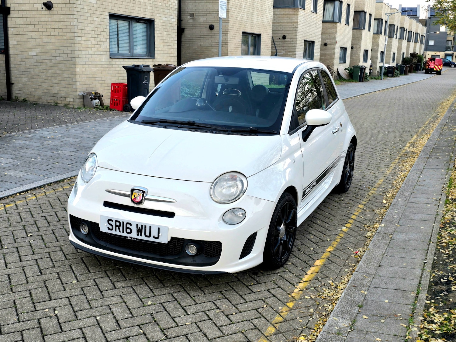 Used Abarth 500 2016 for sale - 76536990: Photo 5