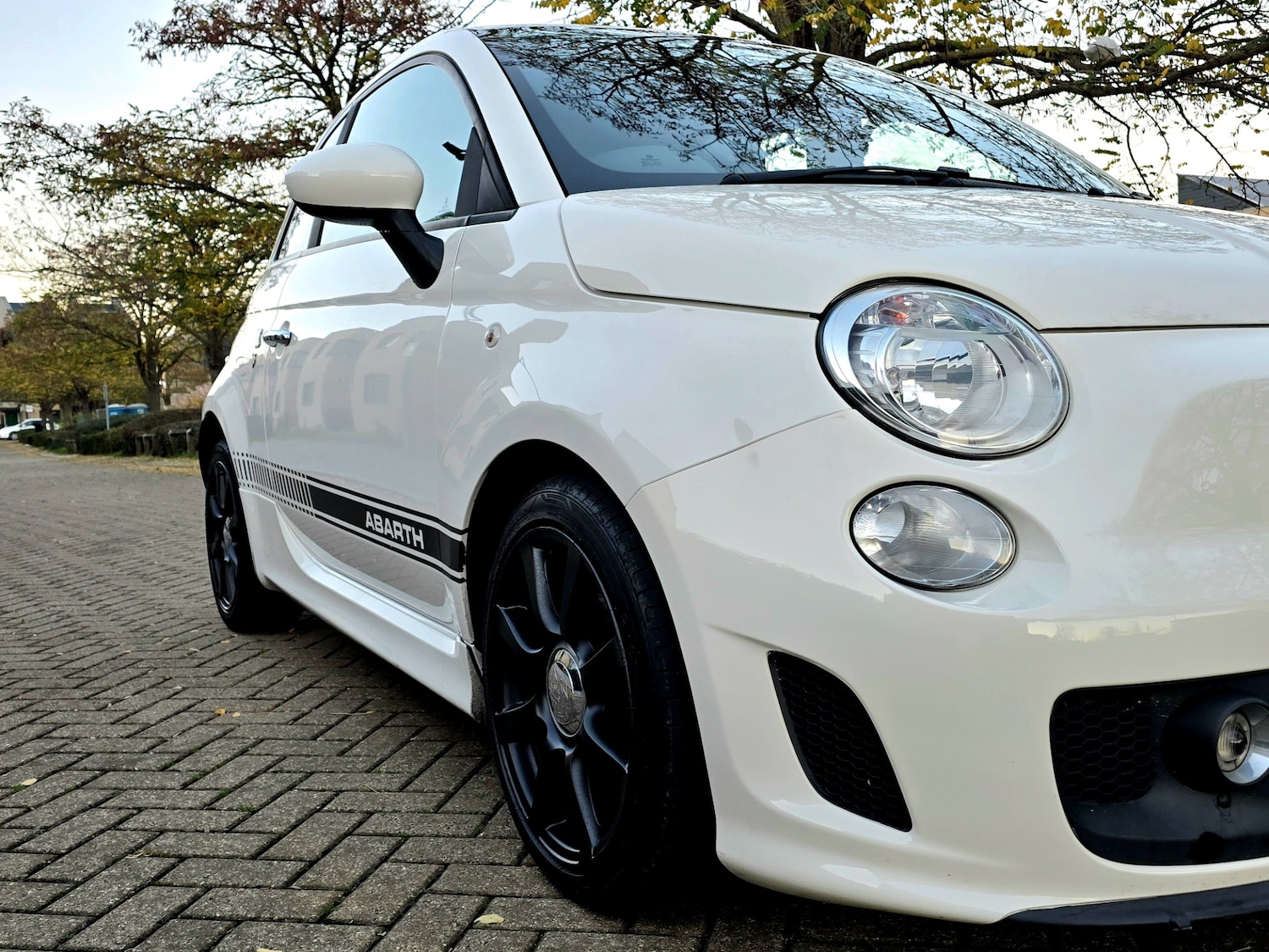 Used Abarth 500 2016 for sale - 76536990: Photo 9