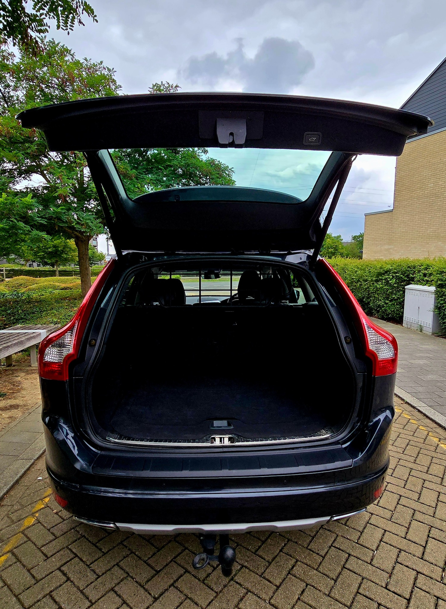 Used Volvo XC60 2017 for sale - 77410774: Photo 11