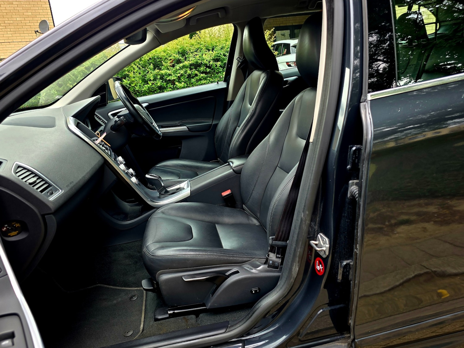 Used Volvo XC60 2017 for sale - 77410774: Photo 18