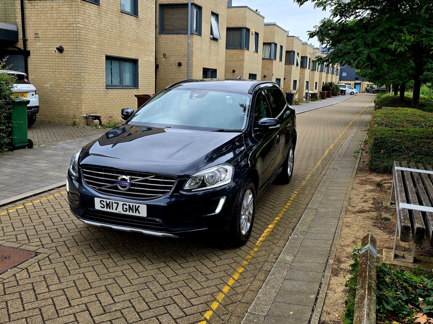 Used Volvo XC60 2017 for sale - 77410774: Photo 4