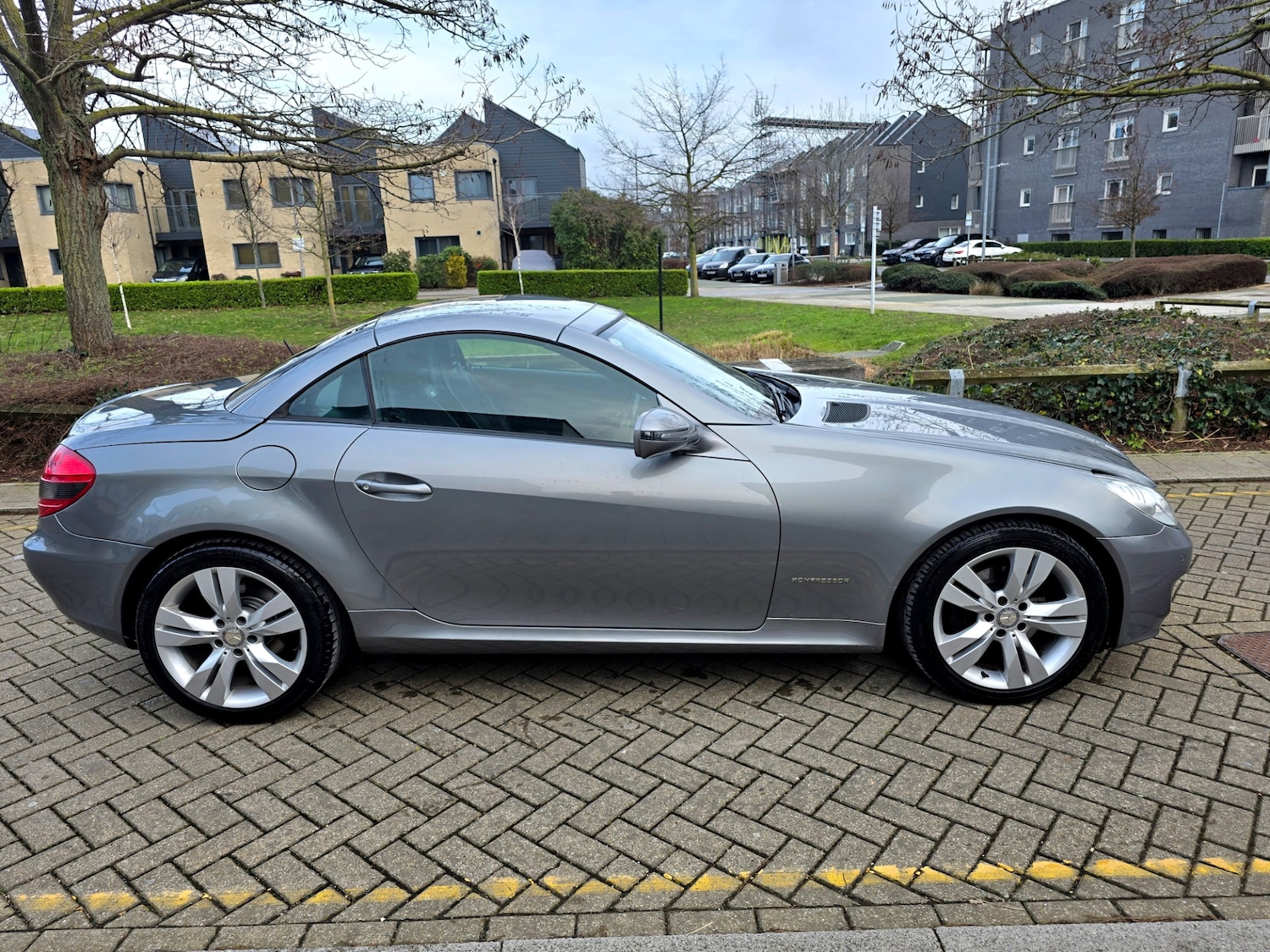 Used Mercedes-Benz SLK 2010 for sale - 77386184: Photo 9