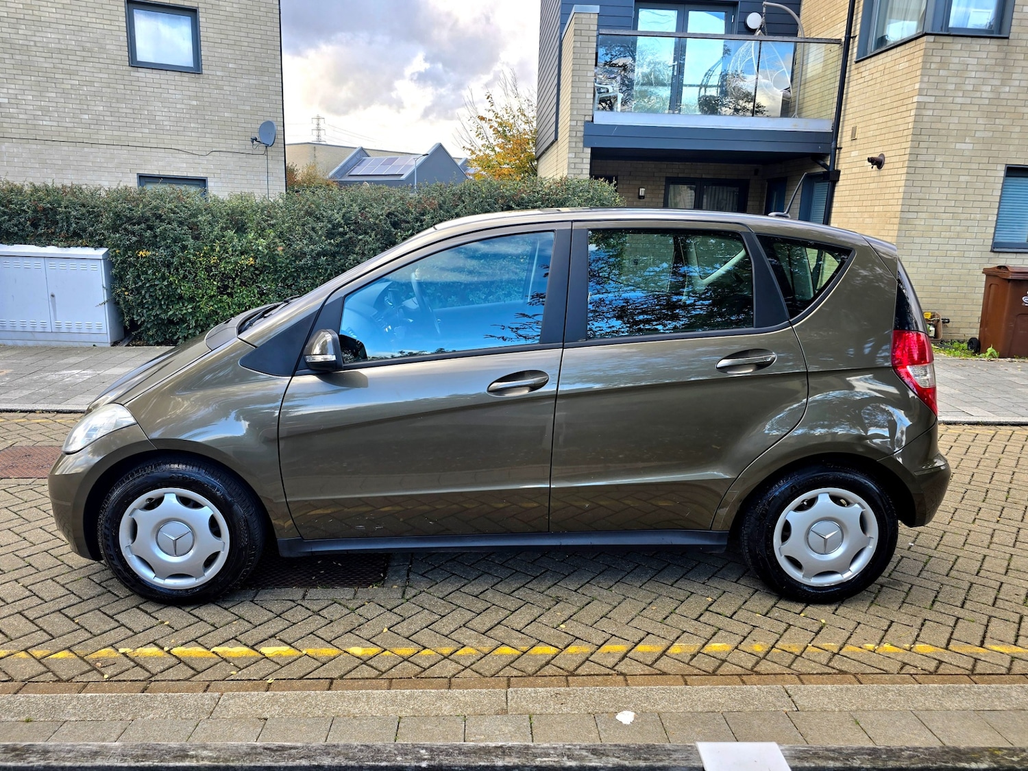 Used Mercedes-Benz A-Class 2011 for sale - 76335267: Photo 10