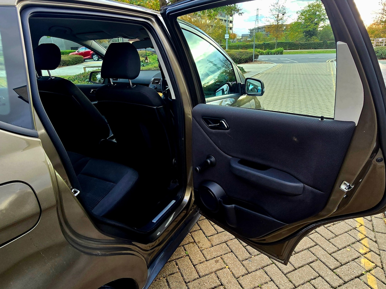Used Mercedes-Benz A-Class 2011 for sale - 76335267: Photo 15