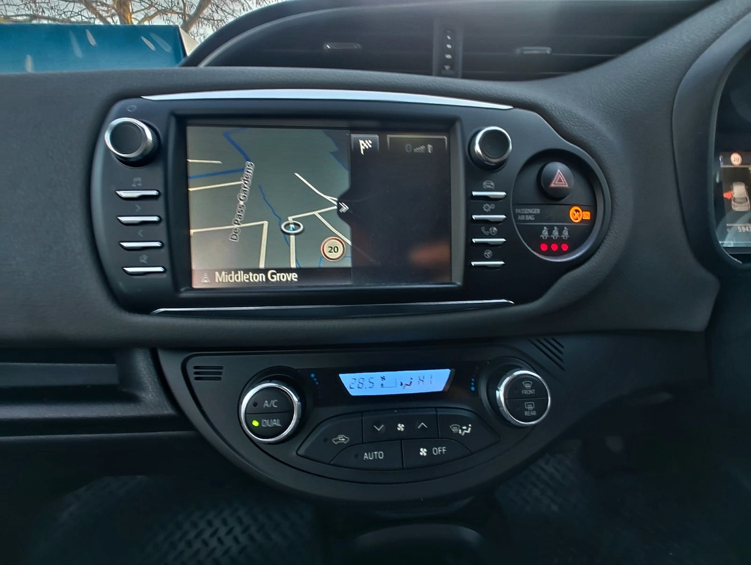 Used Toyota Yaris 2019 for sale - 77073437: Photo 15