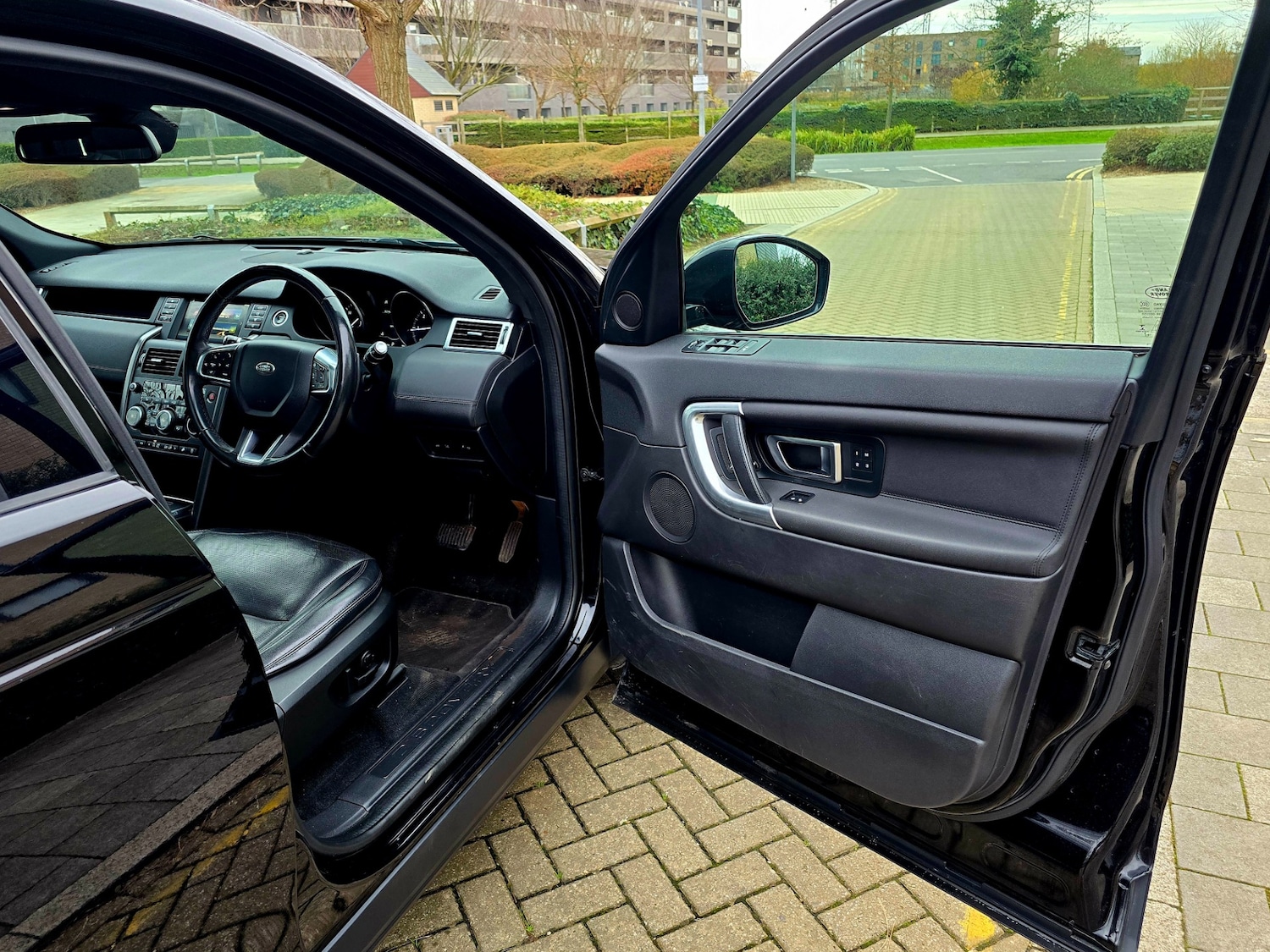 Used Land Rover Discovery Sport 2019 for sale - 76951452: Photo 15