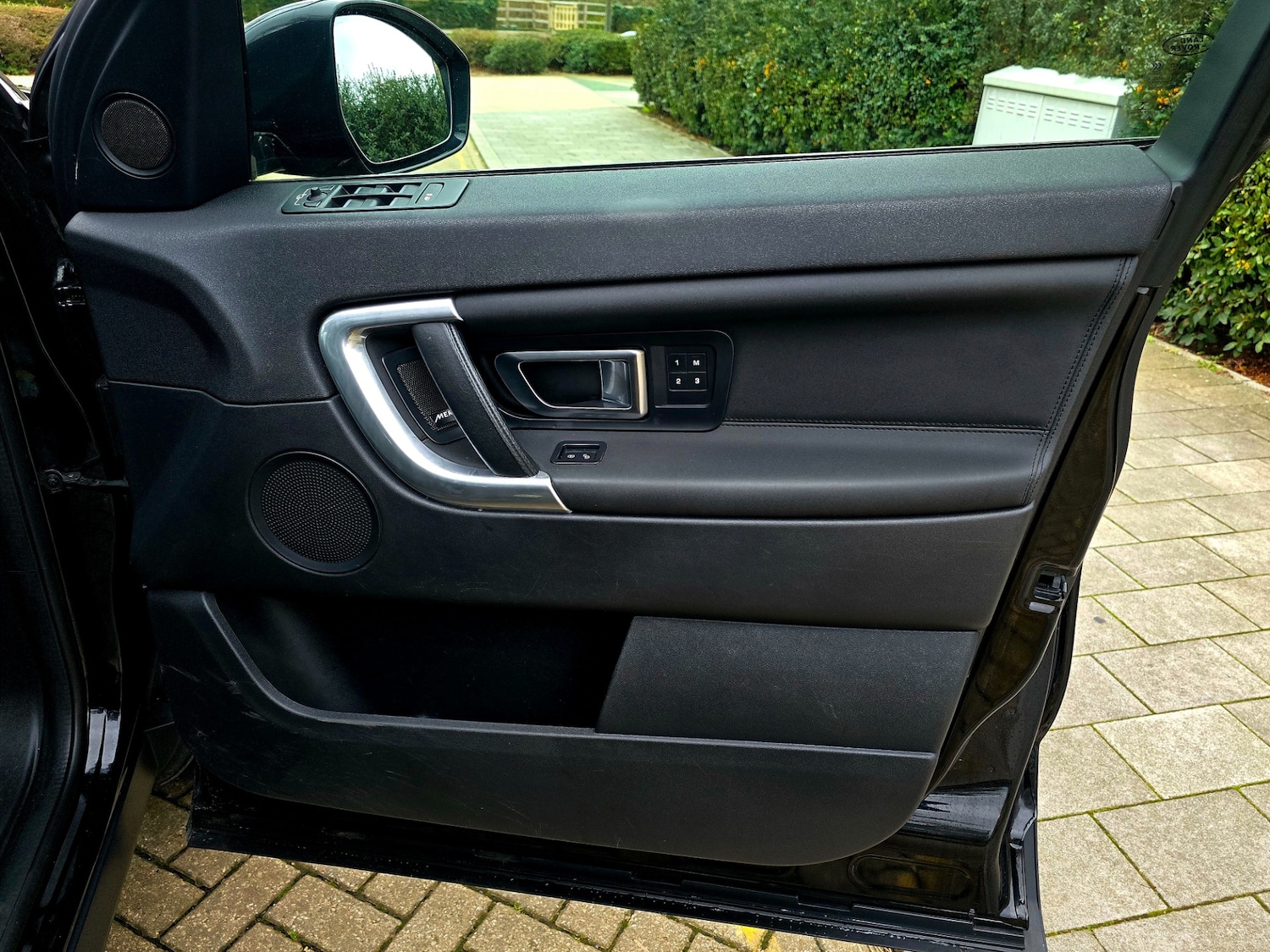 Used Land Rover Discovery Sport 2019 for sale - 76951452: Photo 16