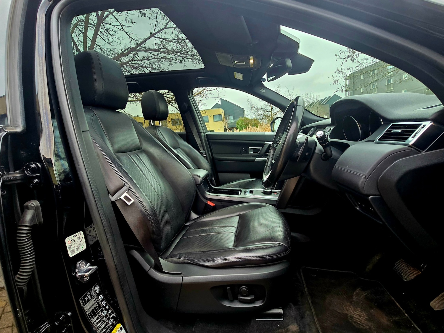 Used Land Rover Discovery Sport 2019 for sale - 76951452: Photo 21