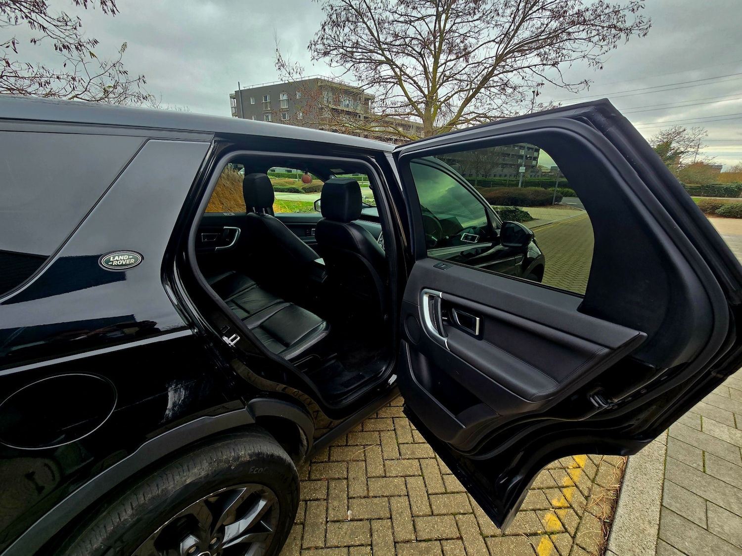 Used Land Rover Discovery Sport 2019 for sale - 76951452: Photo 24