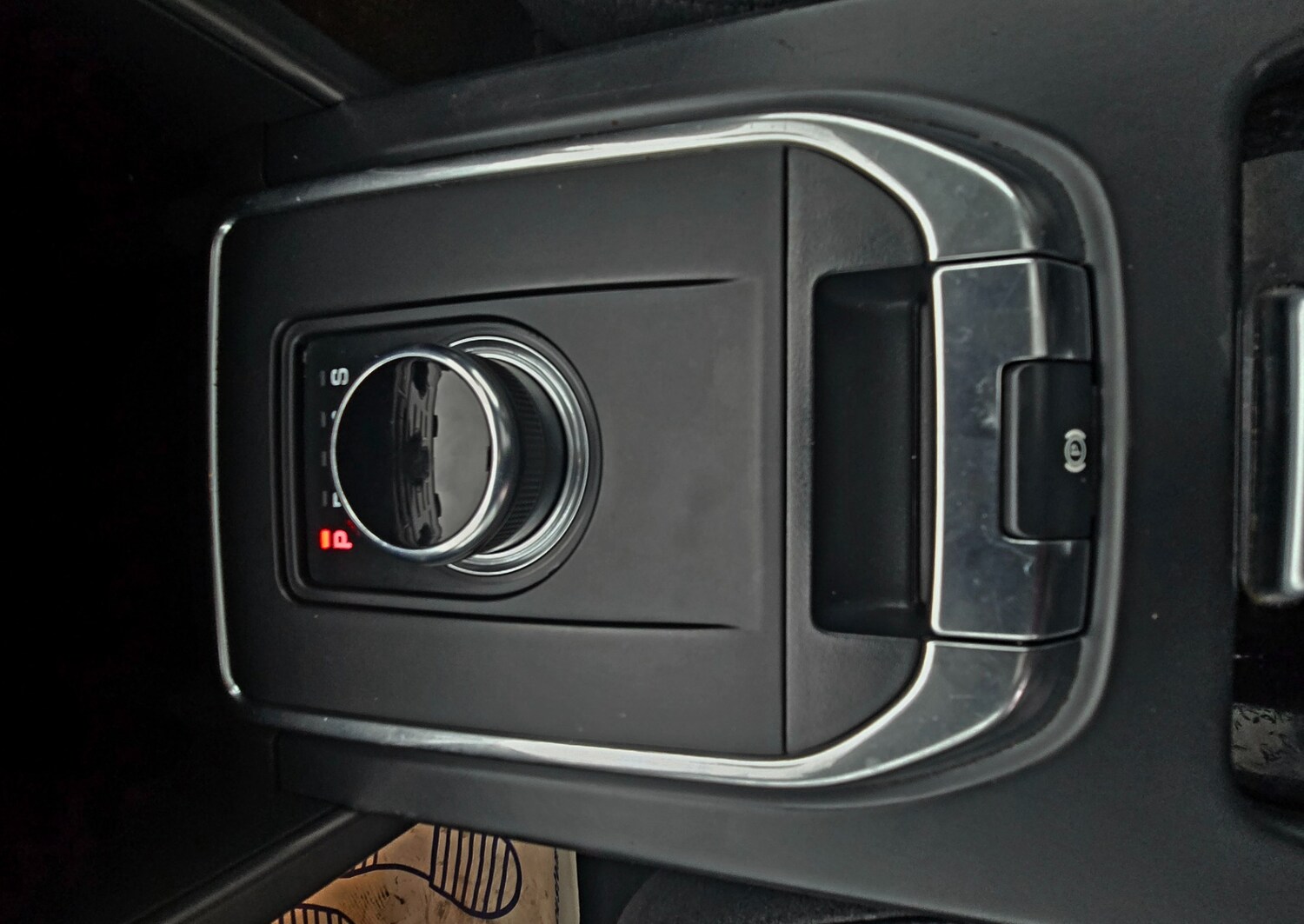 Used Land Rover Discovery Sport 2019 for sale - 76951452: Photo 32