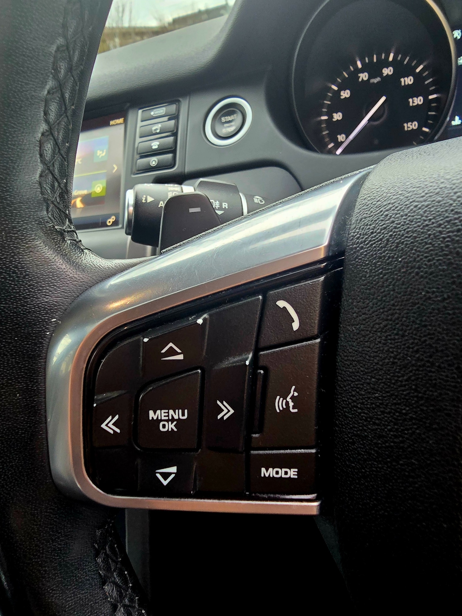 Used Land Rover Discovery Sport 2019 for sale - 76951452: Photo 38