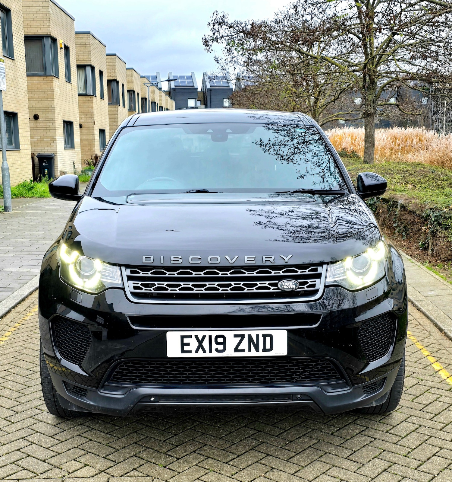 Used Land Rover Discovery Sport 2019 for sale - 76951452: Photo 4