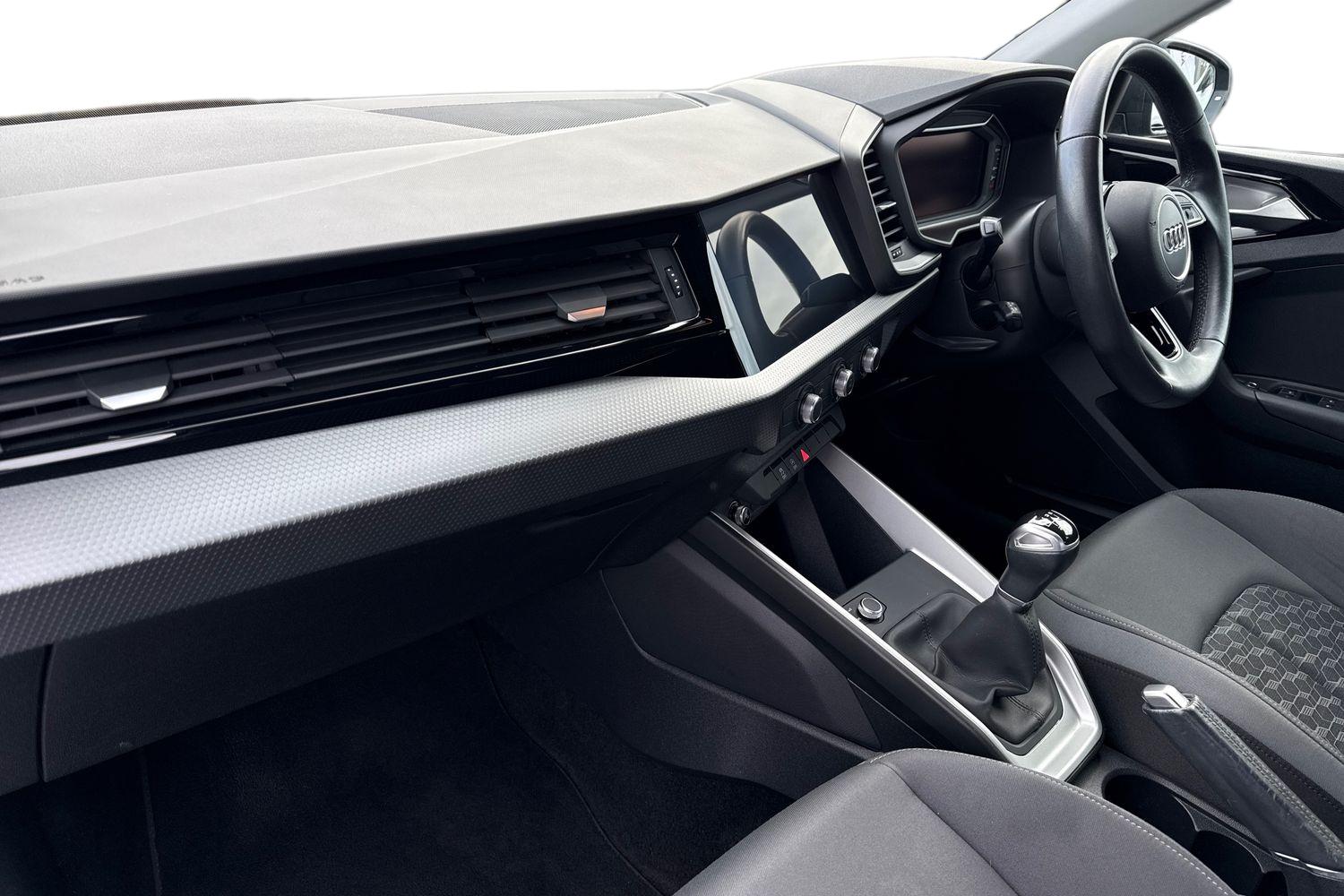 Used Audi A1 2022 for sale - 76916318: Photo 14