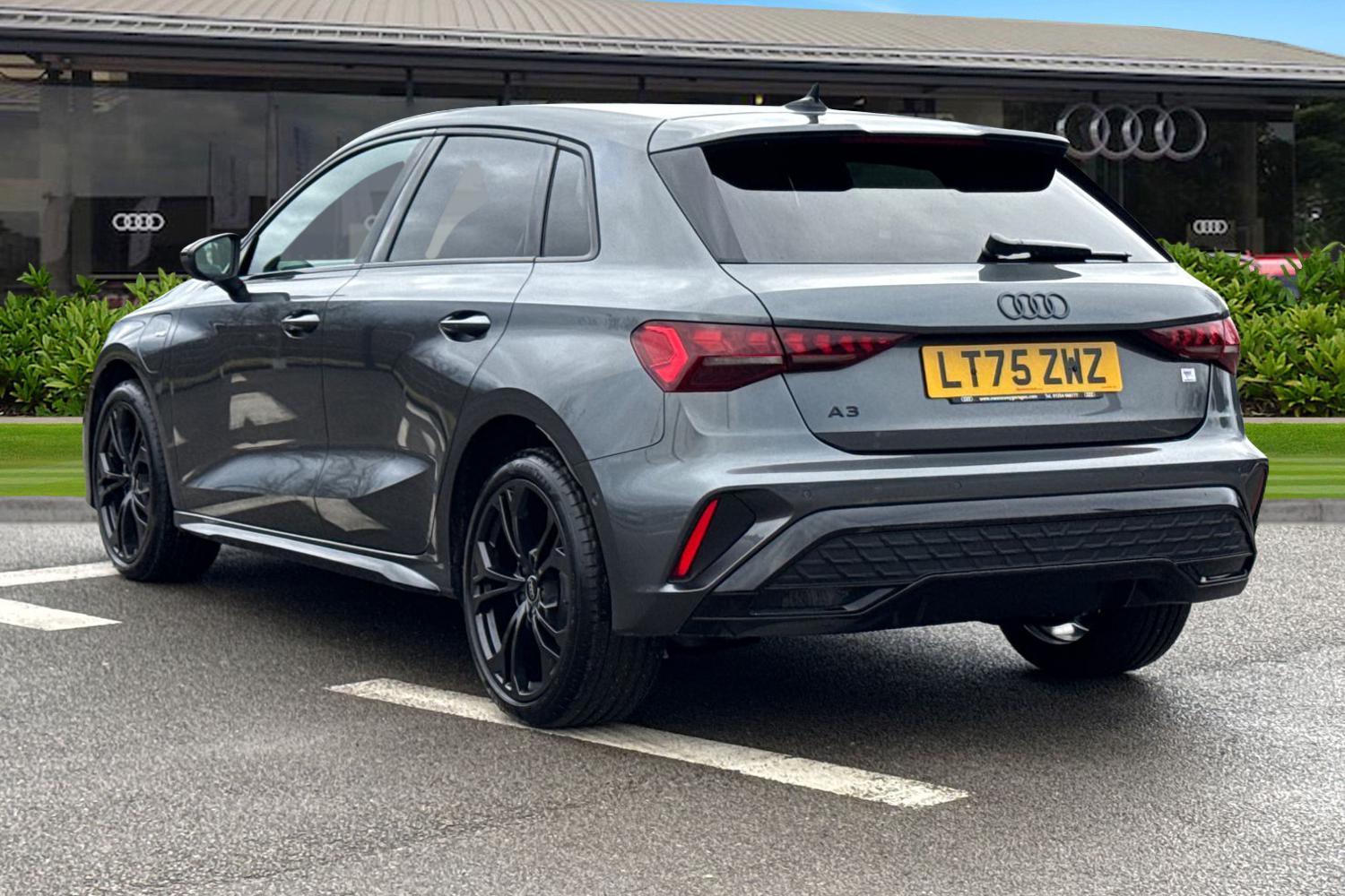 Used Audi A3 2025 for sale - 77275394: Photo 2