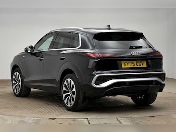 Used Audi Q3 2025 for sale - 78325709: Photo