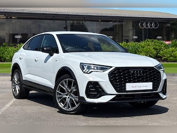 Used Audi Q3 2023 for sale - 79156029: Photo