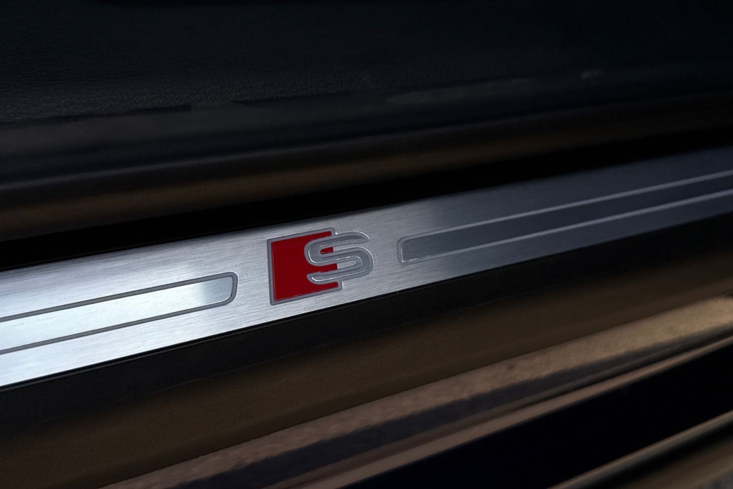 Vehicle 33