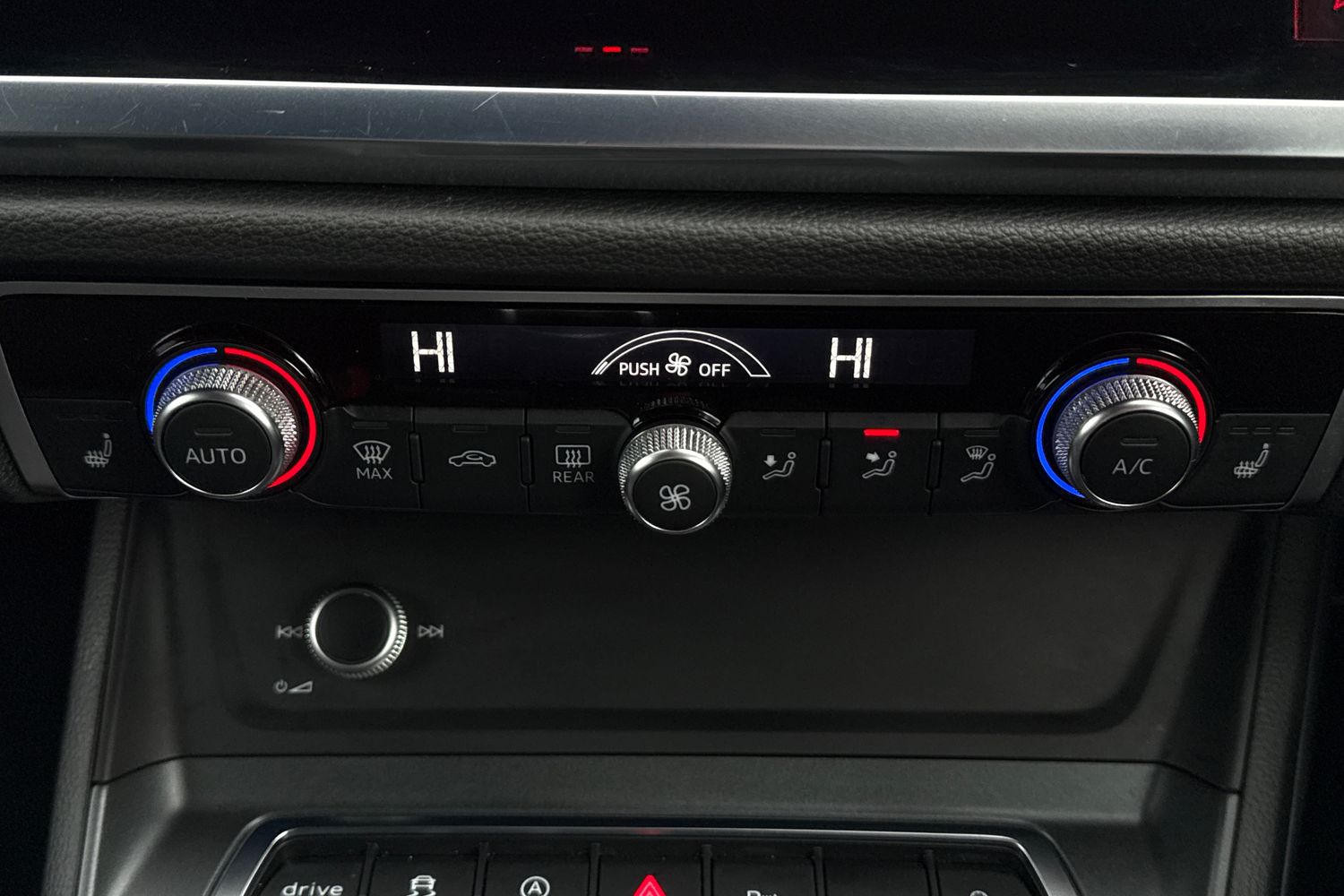 Used Audi Q3 2021 for sale - 77340933: Photo 22