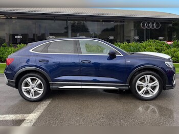 Used Audi Q3 2021 for sale - 77340933: Photo