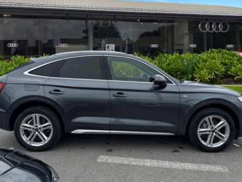 Used Audi Q5 2024 for sale - 74927876: Photo