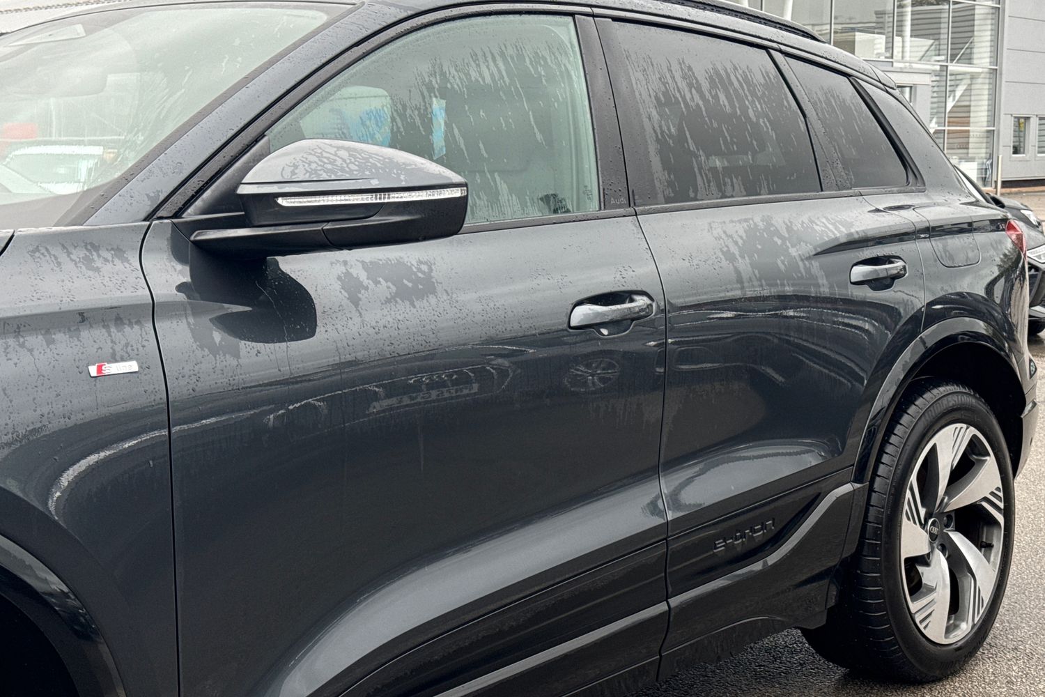 Used Audi Q6 e-tron 2025 for sale - 76884227: Photo 25