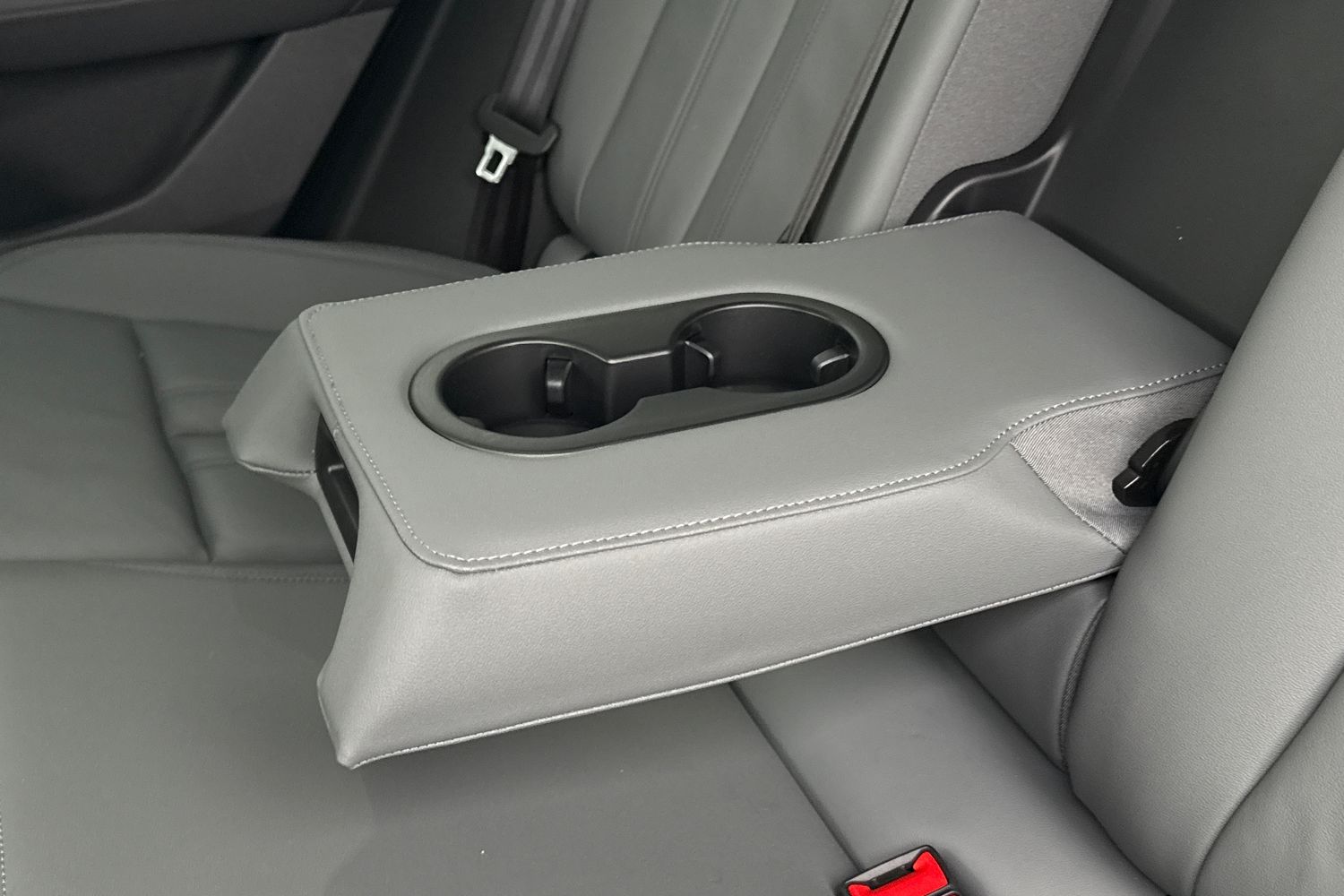 Used Audi Q6 e-tron 2025 for sale - 76884227: Photo 28