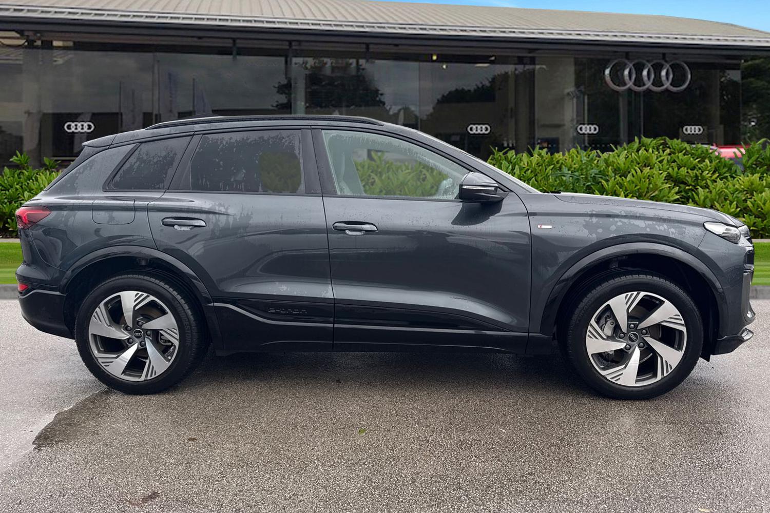 Used Audi Q6 e-tron 2025 for sale - 76884227: Photo 3