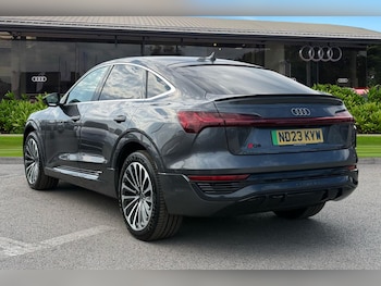 Used Audi Q8 e-tron 2023 for sale - 79405549: Photo