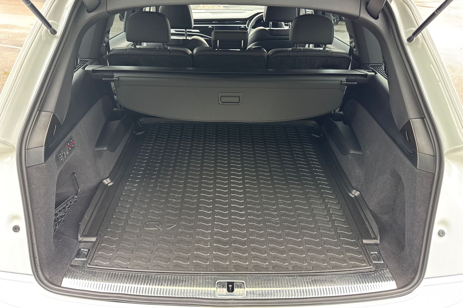 Used Audi Q7 2025 for sale - 76541031: Photo 7