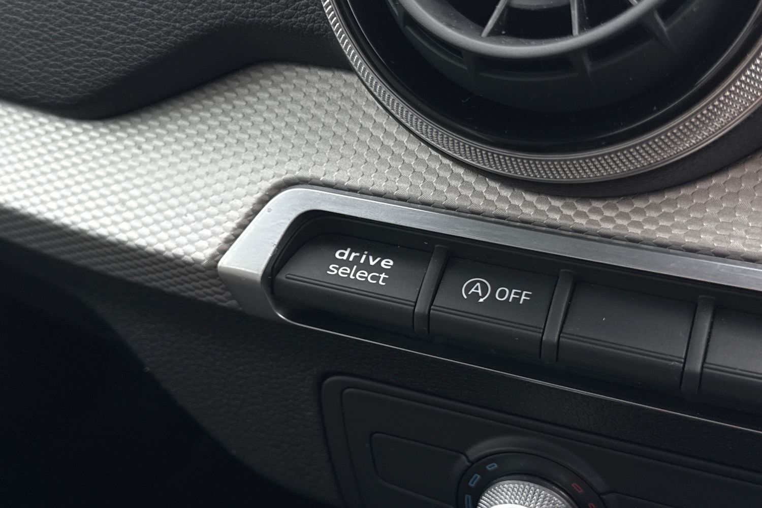 Used Audi Q2 2022 for sale - 76185977: Photo 37