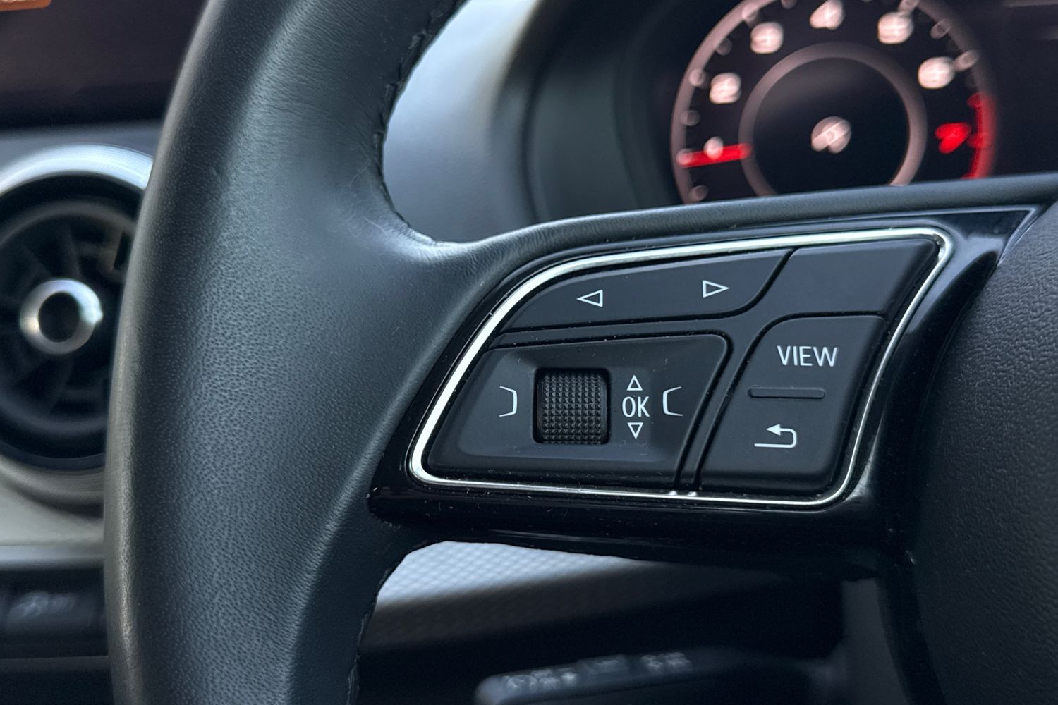 Used Audi Q2 2023 for sale - 77943781: Photo 35