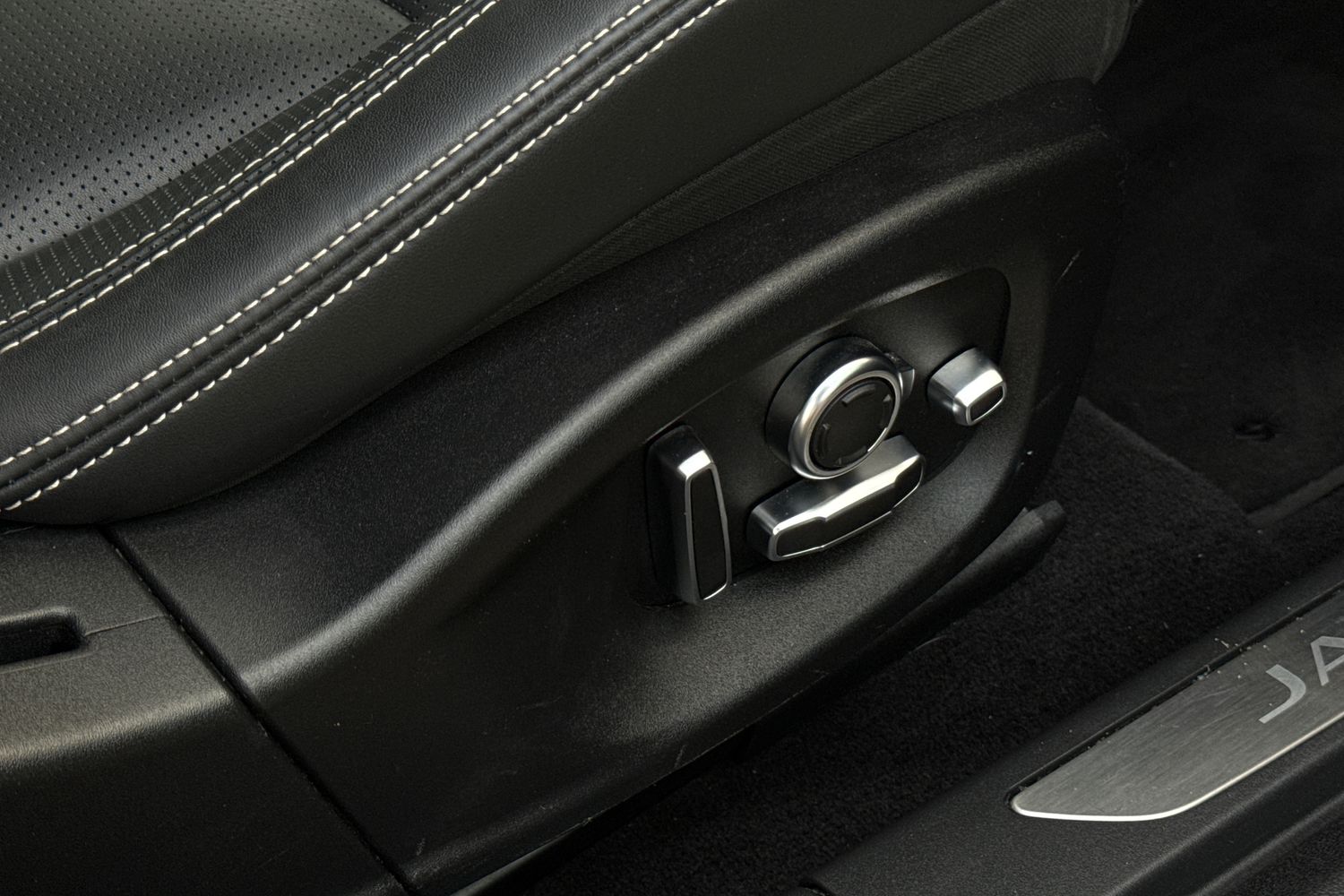 Used Jaguar I-Pace 2023 for sale - 77037403: Photo 33