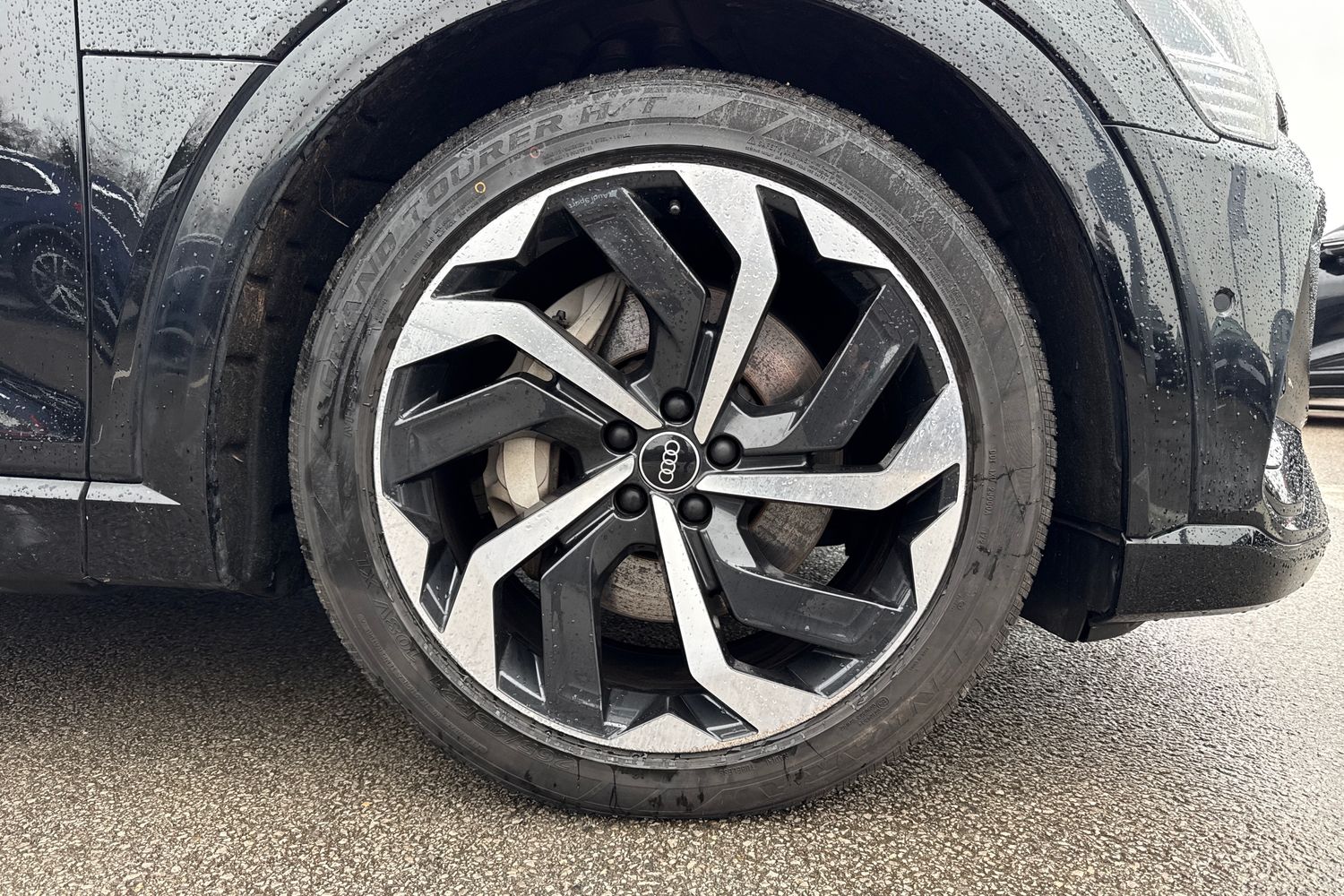 Used Audi e-tron 2021 for sale - 77249525: Photo 10