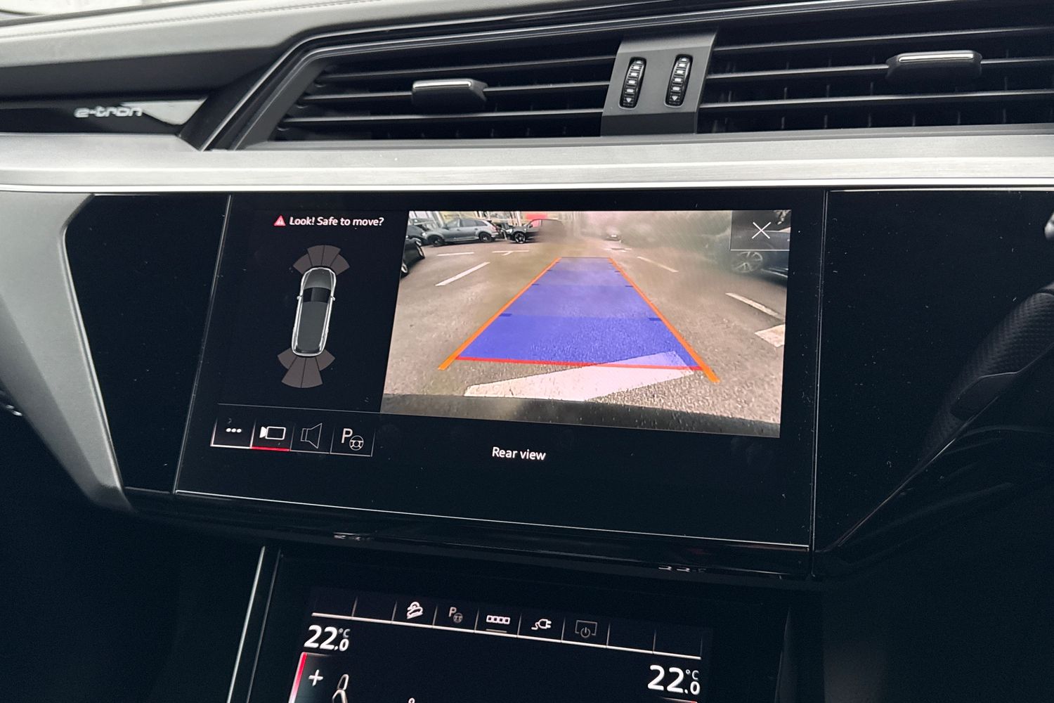 Used Audi e-tron 2021 for sale - 77249525: Photo 33