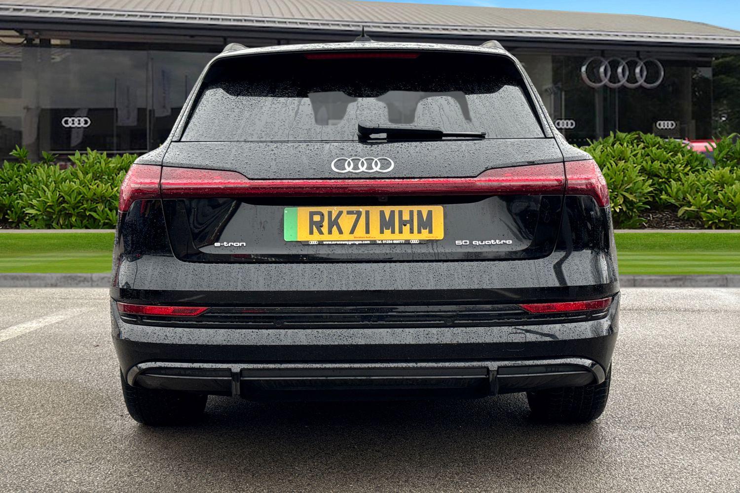 Used Audi e-tron 2021 for sale - 77249525: Photo 4