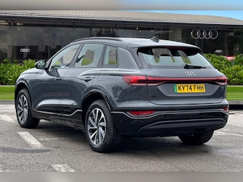Used Audi Q6 e-tron 2024 for sale - 76250635: Photo