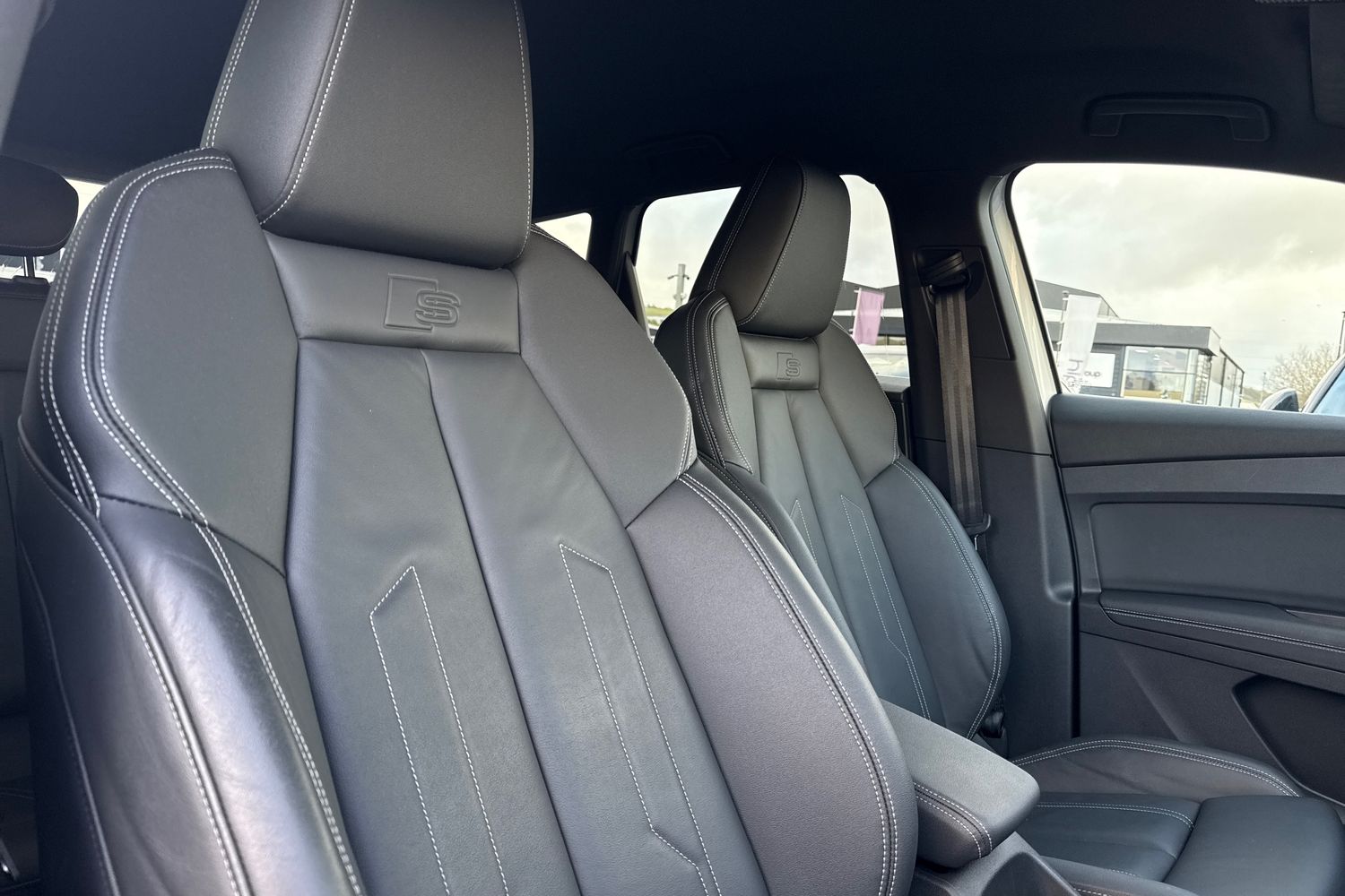 Used Audi Q4 e-tron 2021 for sale - 76896169: Photo 23