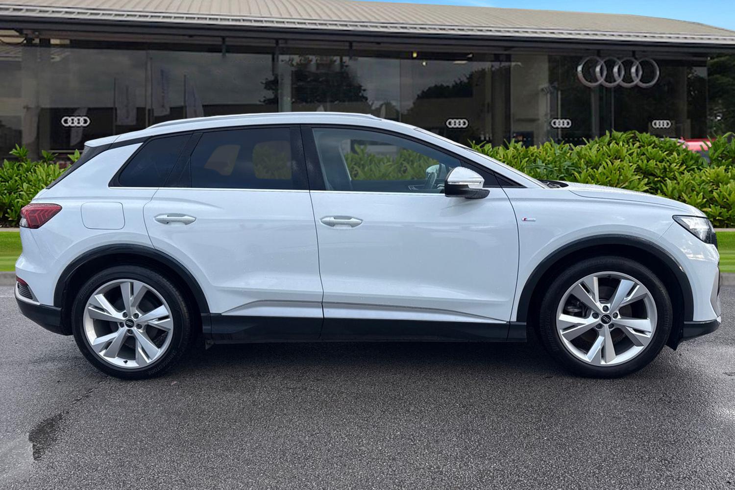 Used Audi Q4 e-tron 2021 for sale - 76896169: Photo 3