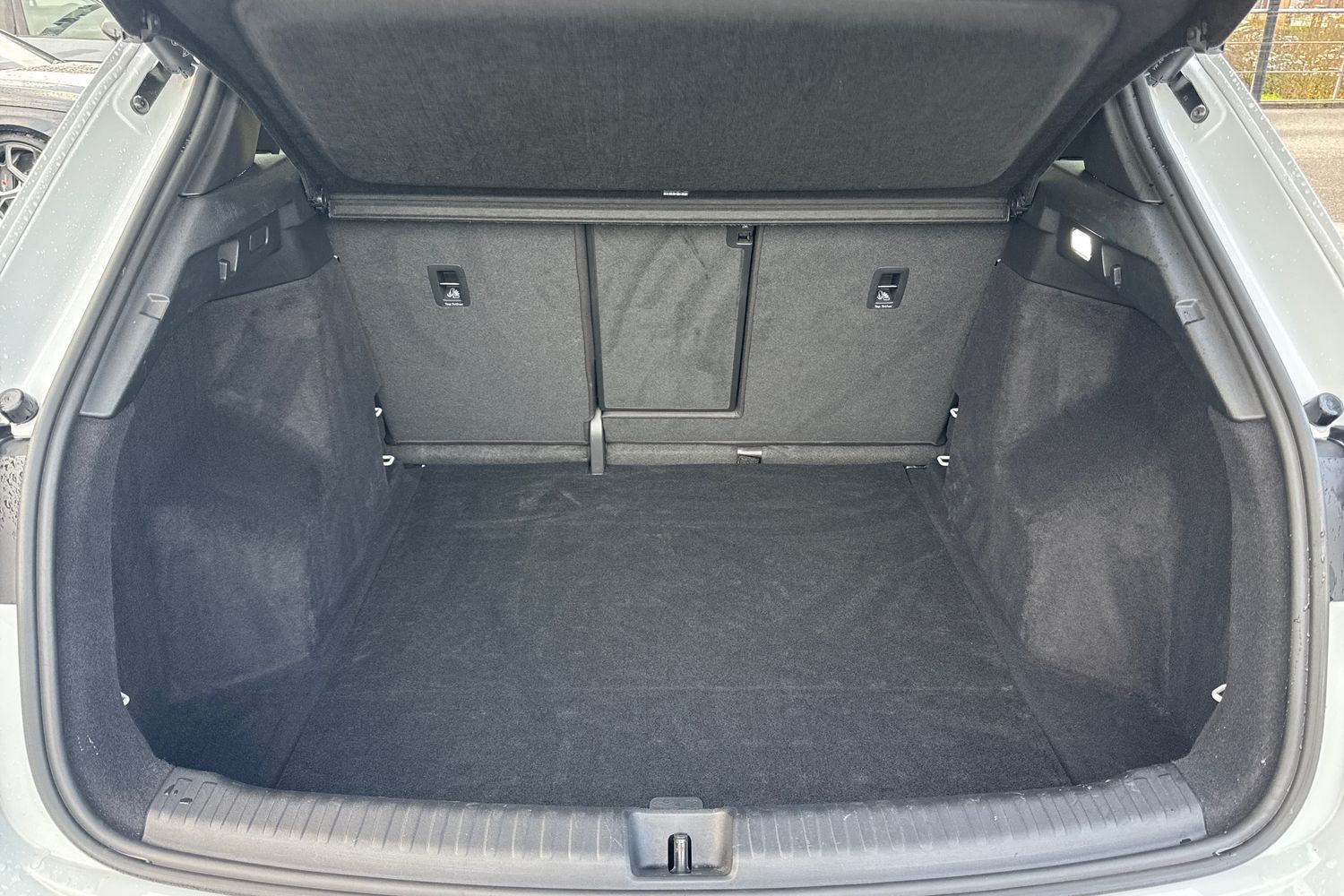 Used Audi Q4 e-tron 2021 for sale - 76896169: Photo 6