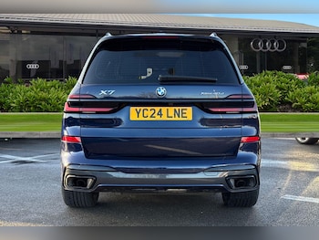 Used BMW X7 2024 for sale - 76789626: Photo