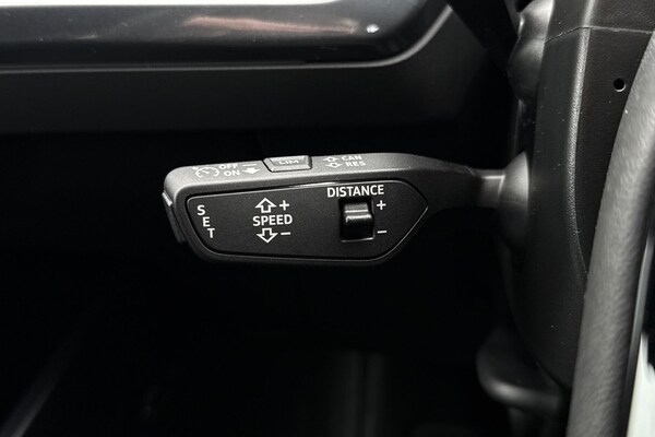 Used Audi Q4 e-tron 2025 for sale - 74076940: Photo 34