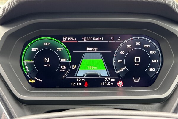 Used Audi Q4 e-tron 2025 for sale - 74076940: Photo 37
