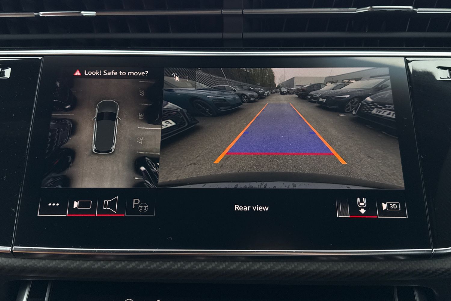 Used Audi SQ7 2026 for sale - 76670336: Photo 38