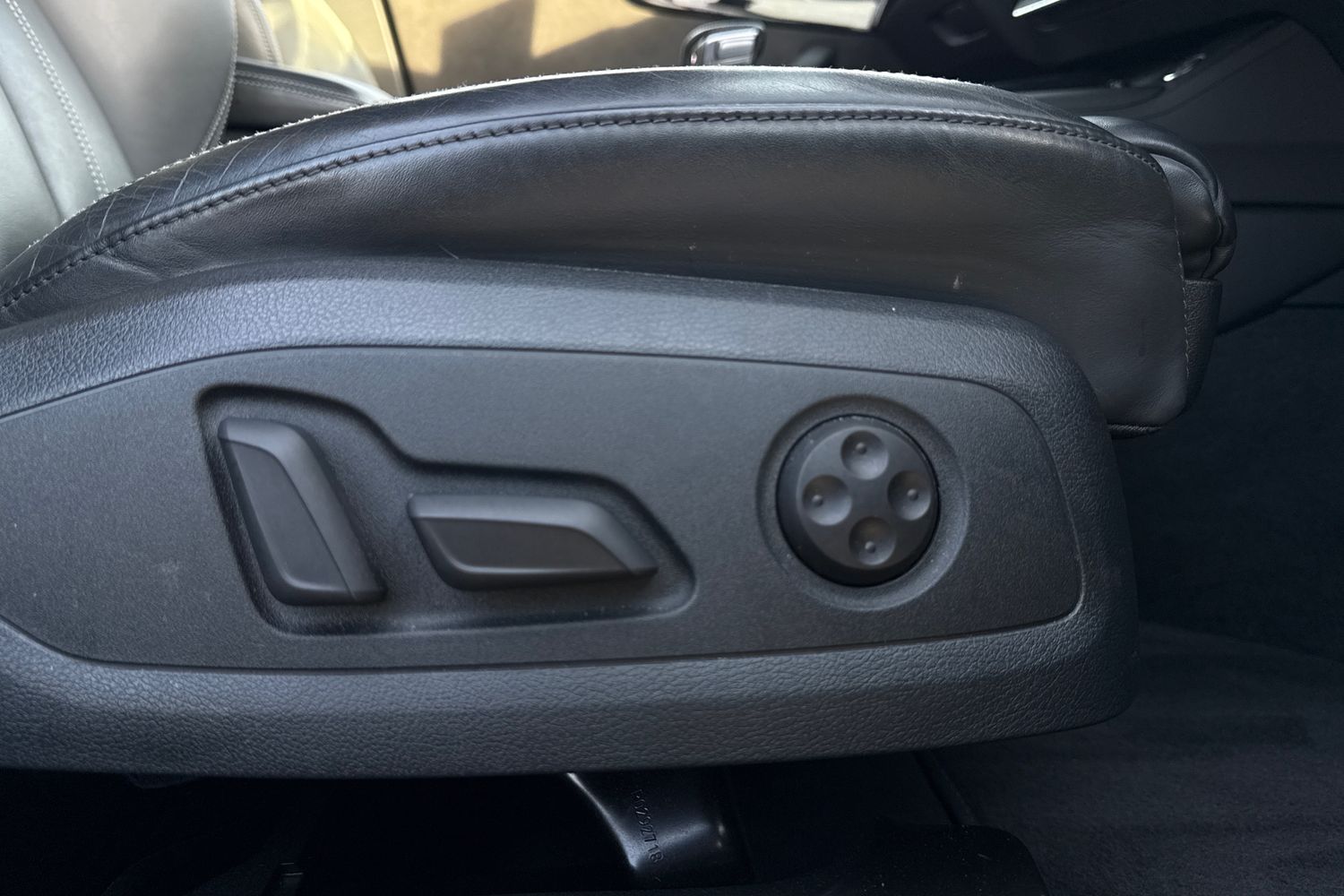 Used Audi A4 2019 for sale - 77417761: Photo 32