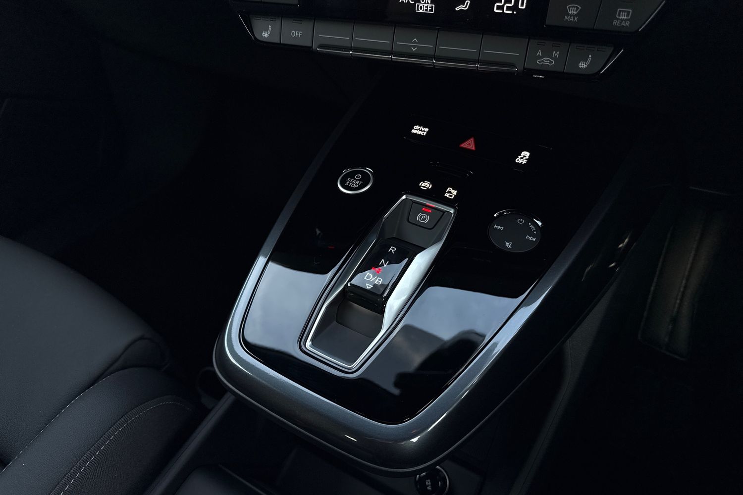 Used Audi Q4 e-tron 2025 for sale - 76300273: Photo 22