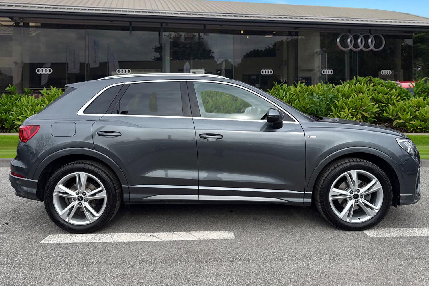 Used Audi Q3 2024 for sale - 78177689: Photo 3